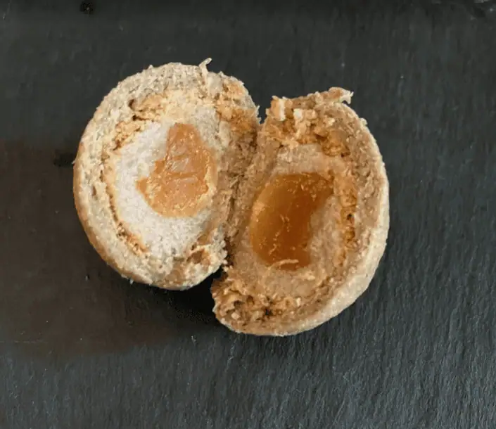 圖片來源 : 黃正宜低卡餐
3Q 芋頭酥月餅